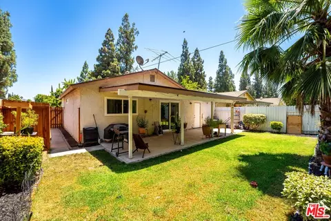 Exterior - 1749 Sequoia Ave, Simi Valley, CA 93063 photo 2 of 5