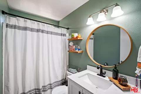 Bath - 1749 Sequoia Ave, Simi Valley, CA 93063 photo 1 of 1