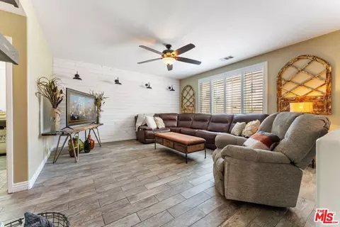 15853 Apache Plume Ln, Victorville, CA 92394 photo 23
