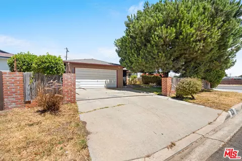 741 E Charron Pl, Compton, CA 90220 photo 25