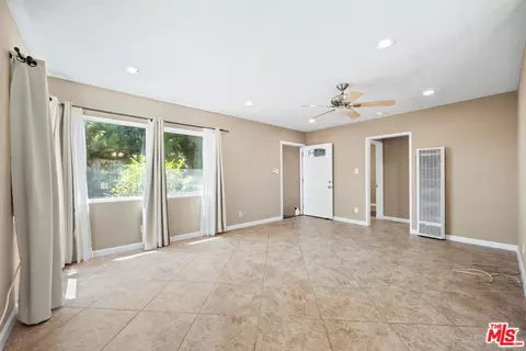 741 E Charron Pl, Compton, CA 90220 photo 9