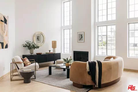 10608 Wilkins Ave #302, Los Angeles, CA 90024
