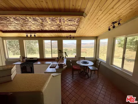 20010 Tibethill Ln, Tehachapi, CA 93561 photo 11