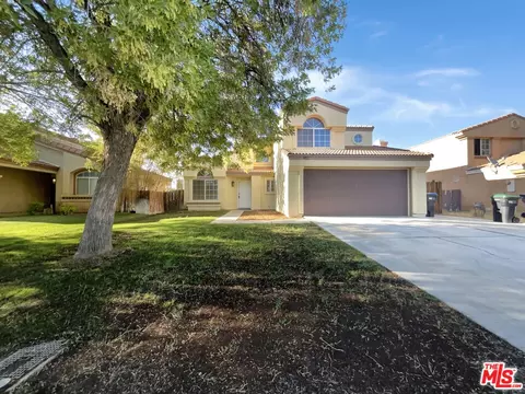 1017 E Kildare St, Lancaster, CA 93535
