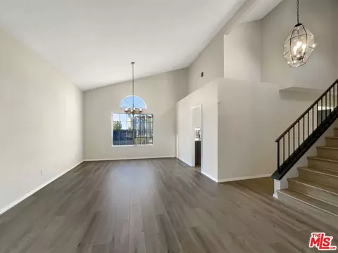 1017 E Kildare St, Lancaster, CA 93535 photo 8