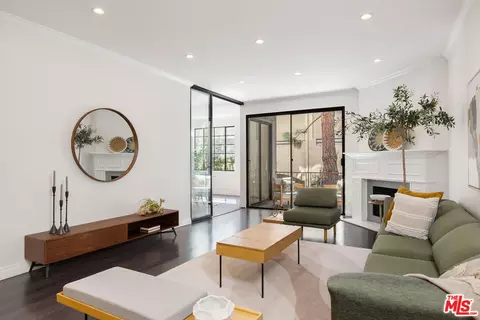 2031 S Bentley Ave #203, Los Angeles, CA 90025