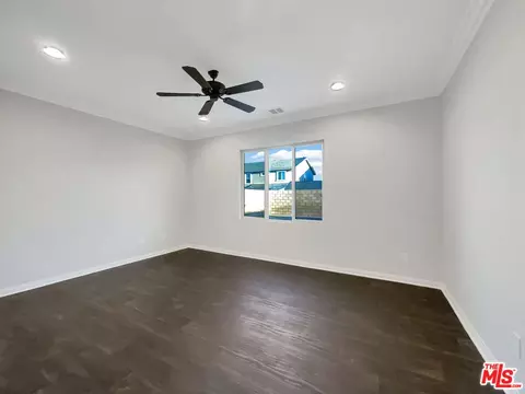3532 Topaz Ln, Lancaster, CA 93535 photo 3