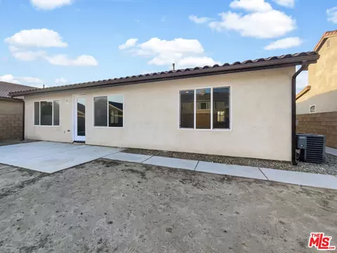 3532 Topaz Ln, Lancaster, CA 93535 photo 6