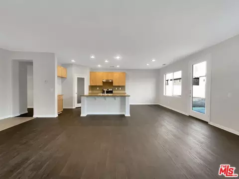 3532 Topaz Ln, Lancaster, CA 93535 photo 9