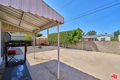 Exterior - 9055 Varna Ave, Arleta, CA 91331 photo 10 of 12