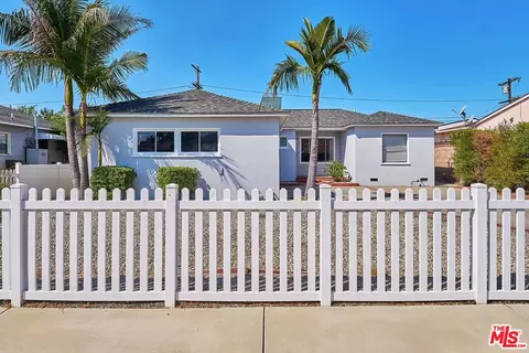 Exterior - 9055 Varna Ave, Arleta, CA 91331 photo 2 of 12
