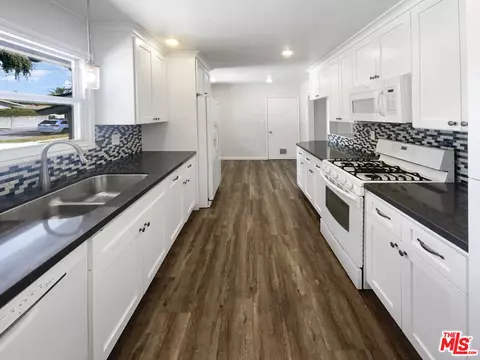 1430 Central Ave, Fullerton, CA 92831 photo 2
