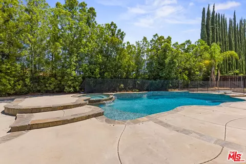 Exterior - 8256 Daisy Ln, Riverside, CA 92508 photo 3 of 4