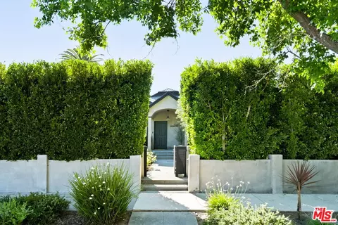 1149 S Lucerne Blvd, Los Angeles, CA 90019