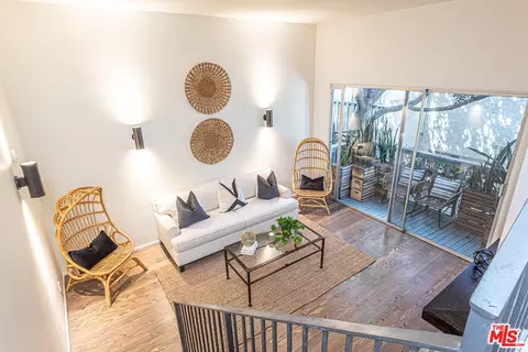1144 17th St #8, Santa Monica, CA 90403