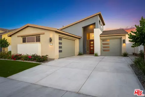 14919 Pemberley Passage Ave, Bakersfield, CA 93311