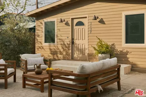 3137 Atwater Ave, Los Angeles, CA 90039