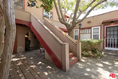 Exterior - 924 Marco Pl, Venice, CA 90291 photo 2 of 11