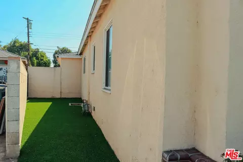 13928 S Northwood Ave, Compton, CA 90222 photo 5