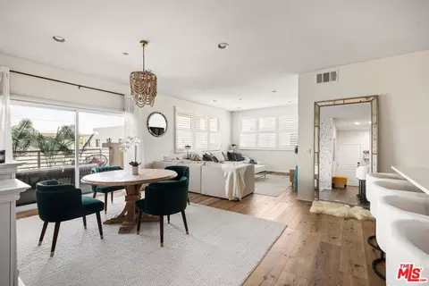 12920 Central Ave #402, Hawthorne, CA 90250