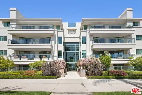 951 Ocean Ave #304, Santa Monica, CA 90403