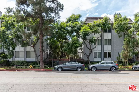 5870 Green Valley Cir #214, Culver City, CA 90230
