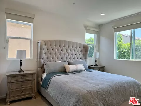 Bedroom - 7611 N Courage Way, Van Nuys, CA 91405 photo 2 of 5