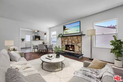 1730 N Naomi St, Burbank, CA 91505