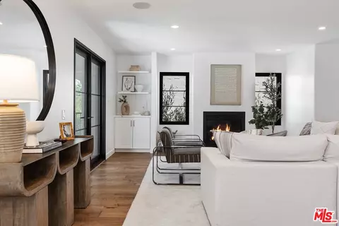 1283 S Sycamore Ave, Los Angeles, CA 90019