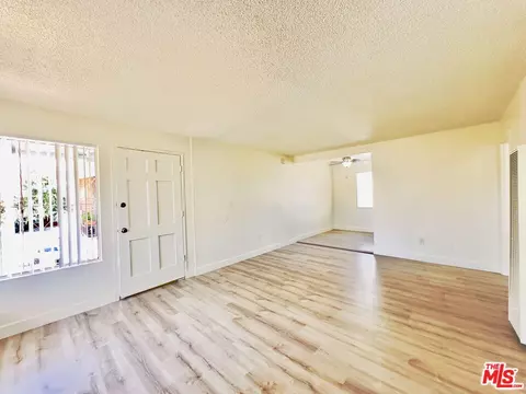 412 N Mayo Ave, Compton, CA 90221 photo 4