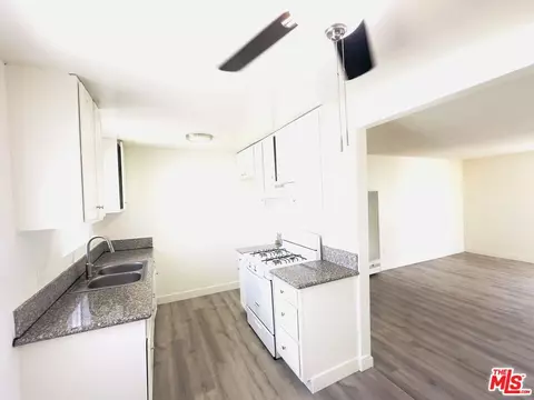412 N Mayo Ave, Compton, CA 90221 photo 13