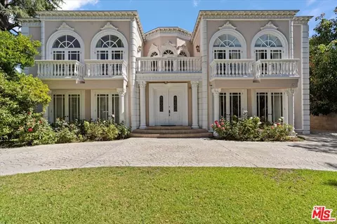 622 N Roxbury Dr, Beverly Hills, CA 90210