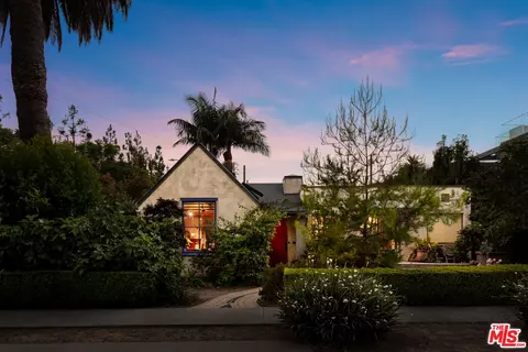 2481 Glyndon Ave, Venice, CA 90291