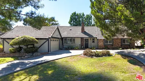 1685 Highland Oaks Dr, Arcadia, CA 91006