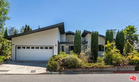 8348 Carmar Pl, Los Angeles, CA 90046