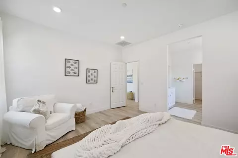 21082 Front Porch Ct, Riverside, CA 92507 photo 15