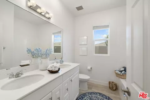 21082 Front Porch Ct, Riverside, CA 92507 photo 22