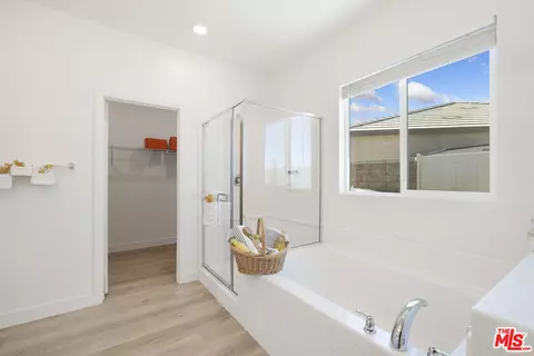 21082 Front Porch Ct, Riverside, CA 92507 photo 17