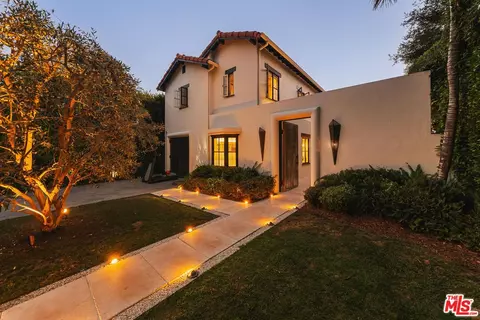 246 15th St, Santa Monica, CA 90402
