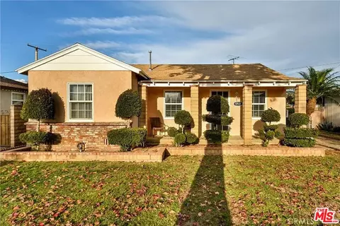 10531 Rose Dr, Whittier, CA 90606