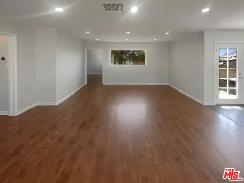 562 Magnolia Ave, Brea, CA 92821 photo 3