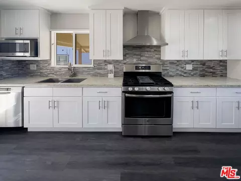 562 Magnolia Ave, Brea, CA 92821 photo 6