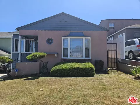 4218 W 58th Pl, Los Angeles, CA 90043