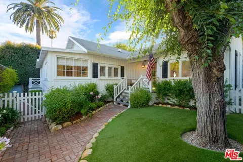 2015 Green Ln, Santa Barbara, CA 93105