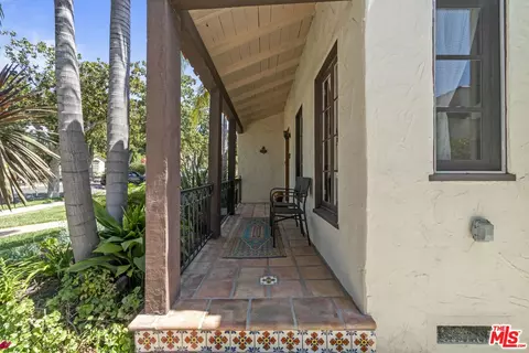 Exterior - 1216 Ethel St, Glendale, CA 91207 photo 4 of 10