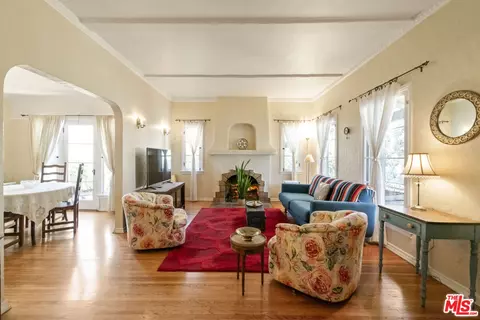 Living - 1216 Ethel St, Glendale, CA 91207 photo 2 of 3
