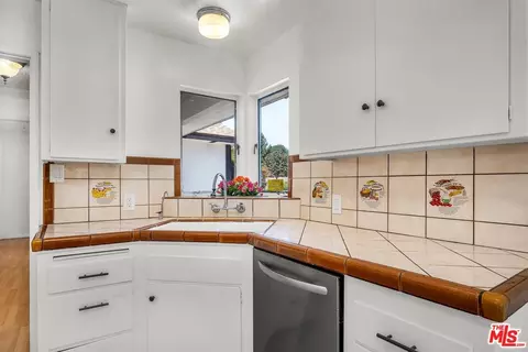 2612 Pearson Ave, Fullerton, CA 92831 photo 14