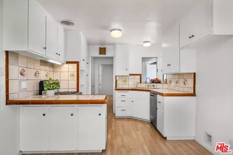 2612 Pearson Ave, Fullerton, CA 92831 photo 13