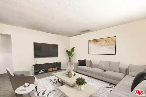 2336 E 119th St, Los Angeles, CA 90059