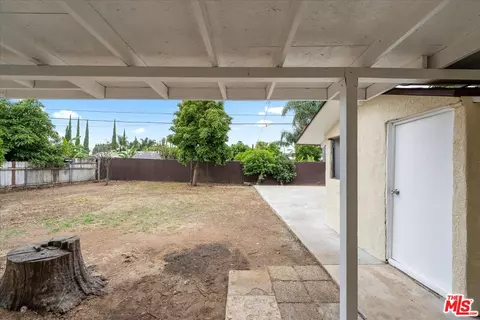 8605 Penny Dr, Riverside, CA 92503 photo 20